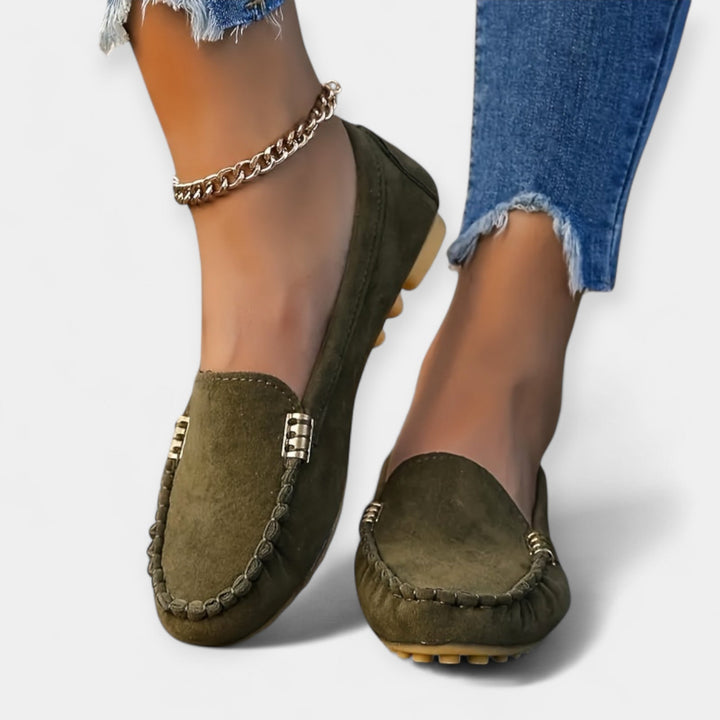 Loafers med metaldetaljer