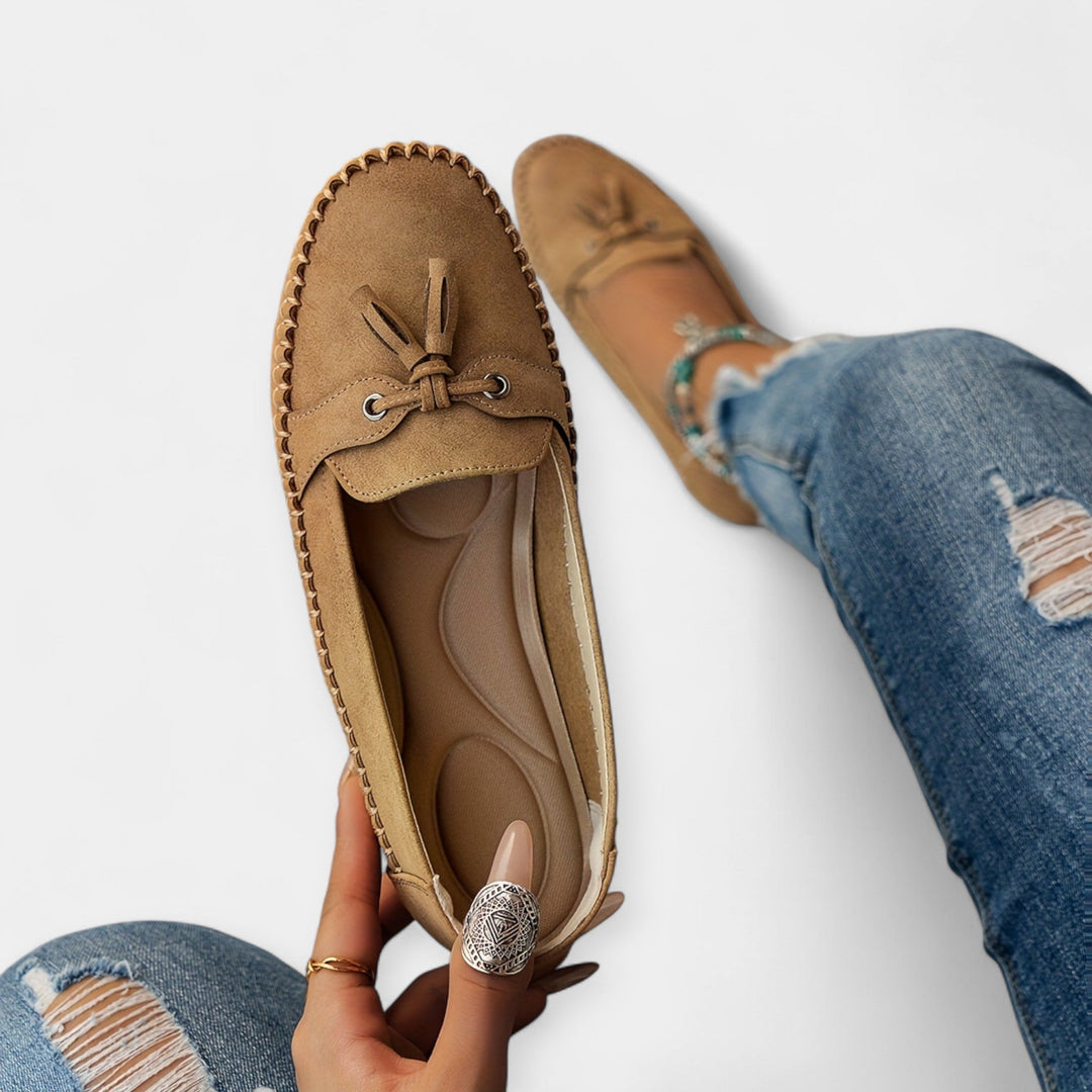 Ballerinaer med Sløjfe i Stil