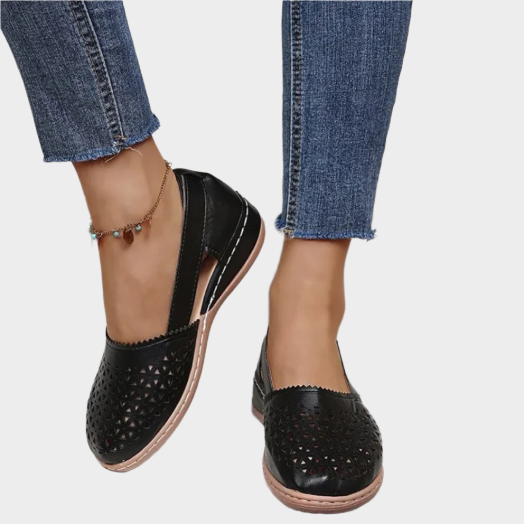 Anatomiske Syntetiske Ballerinaer med Udsparinger og Rem