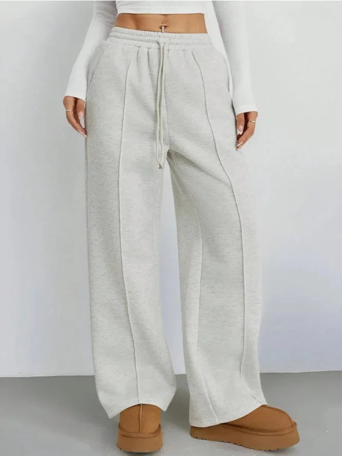 Essential | Komfortabel Bred-Leg Joggingbukser