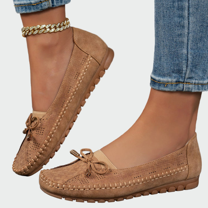 Komfortabel slip-on sko med ortopædisk sål